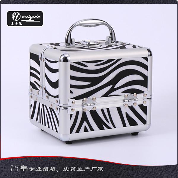 时尚手提化妆箱 D-...