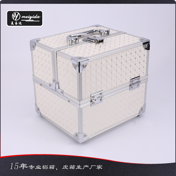 手提化妆箱 D-13...