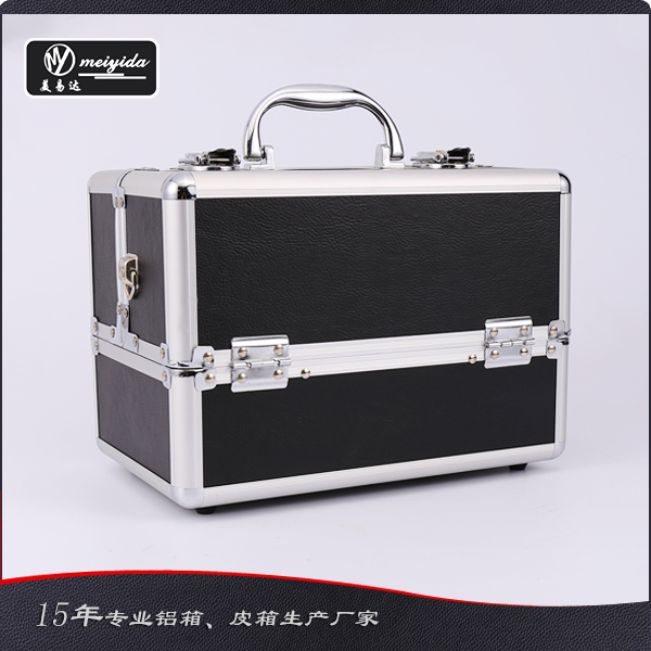 时尚手提化妆箱 D-...