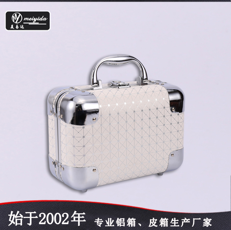 手提化妆箱